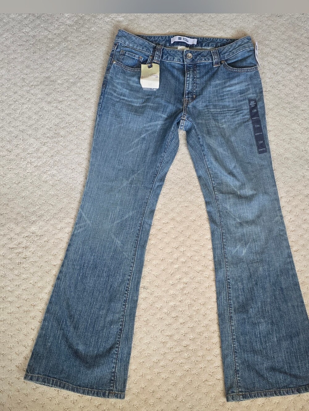 NWT Gap 1969 Curvy Flare Stretch Denim Jeans 12 R